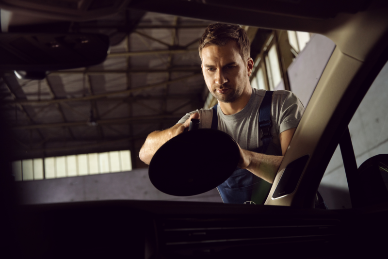 Volkwagen Genuine Windscreen with safety glass
