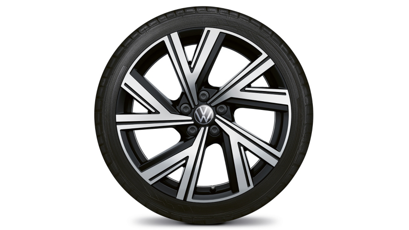 17" Bergamo alloy wheel