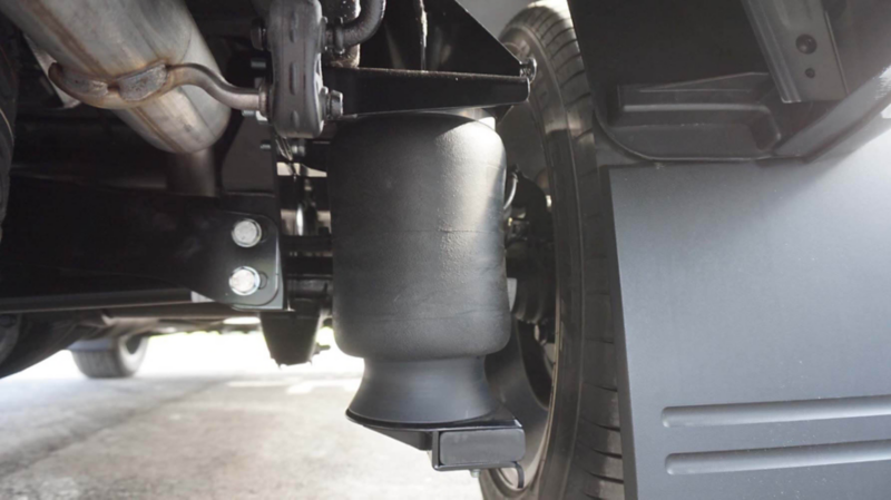 Suspension pneumatique à l'arrière Amarok