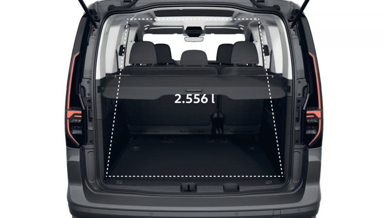 VW Caddy Dark Label widok z tyłu.