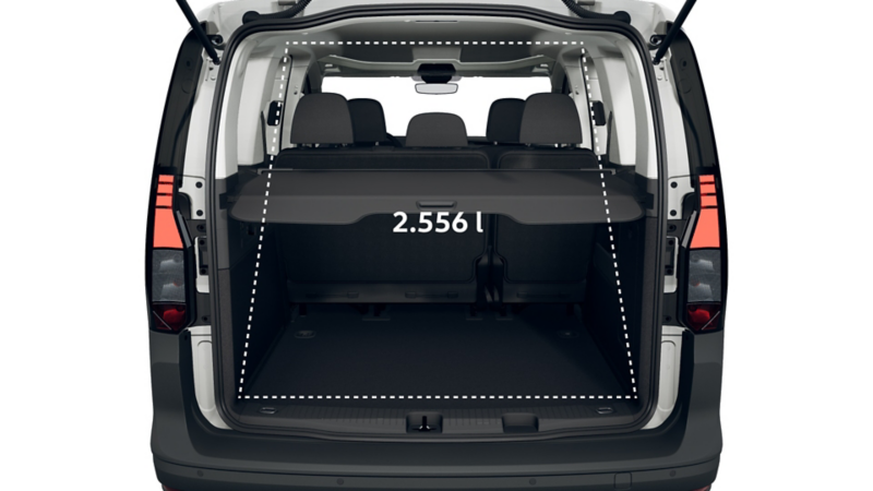 Caddy eHybrid von hinten.