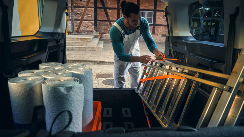 Vista interior del compartimento de carga del VW Caddy Cargo