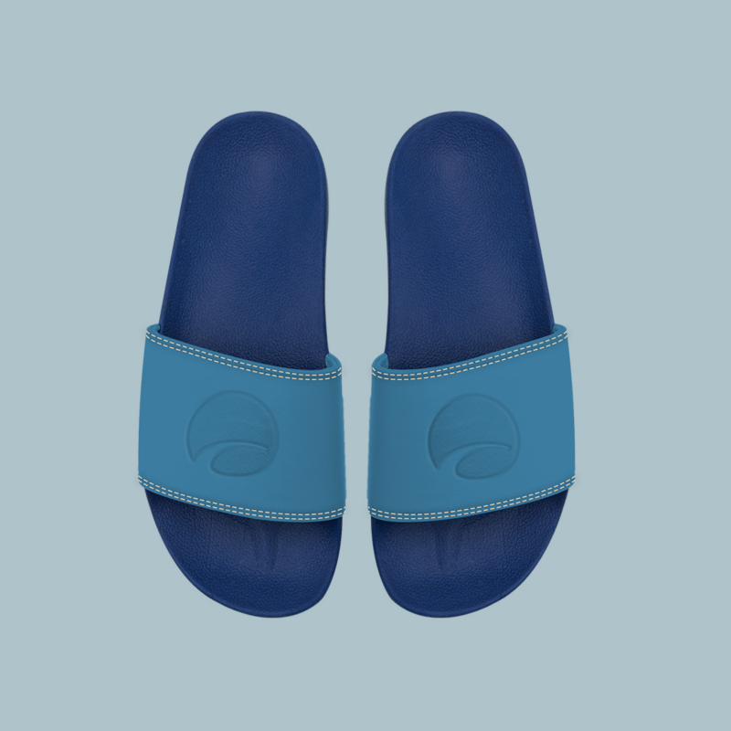 Photo of the California sandals product. 