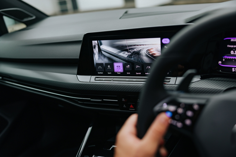 Controls on the Steering wheel of the Volkswagen Golf R