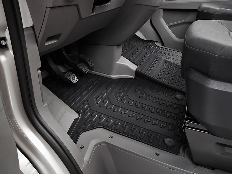 Volkswagen Crafter Van with Floor mats