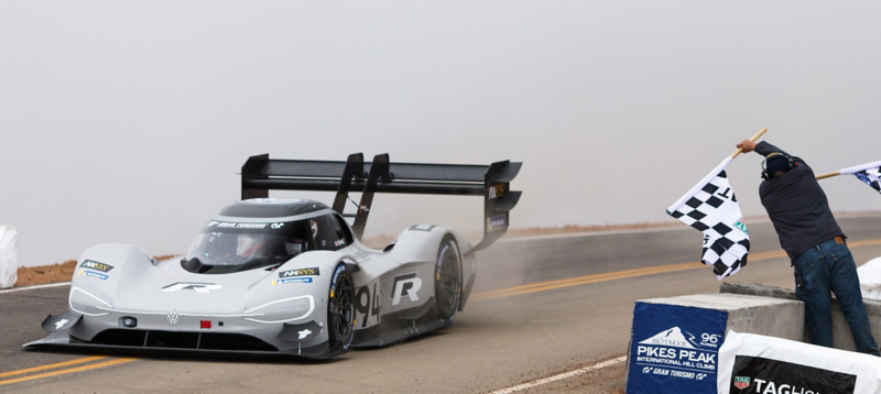 Zielflagge für den ID. R Pikes Peak