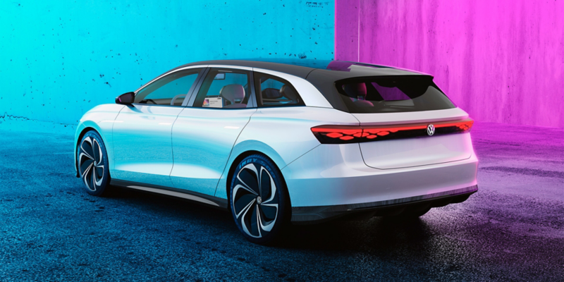 Der Volkswagen ID. SPACE VIZZION von hinten