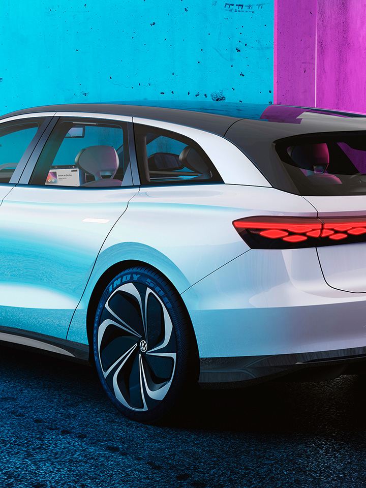 Le concept-car Volkswagen ID. SPACE VIZZION vue de derrière