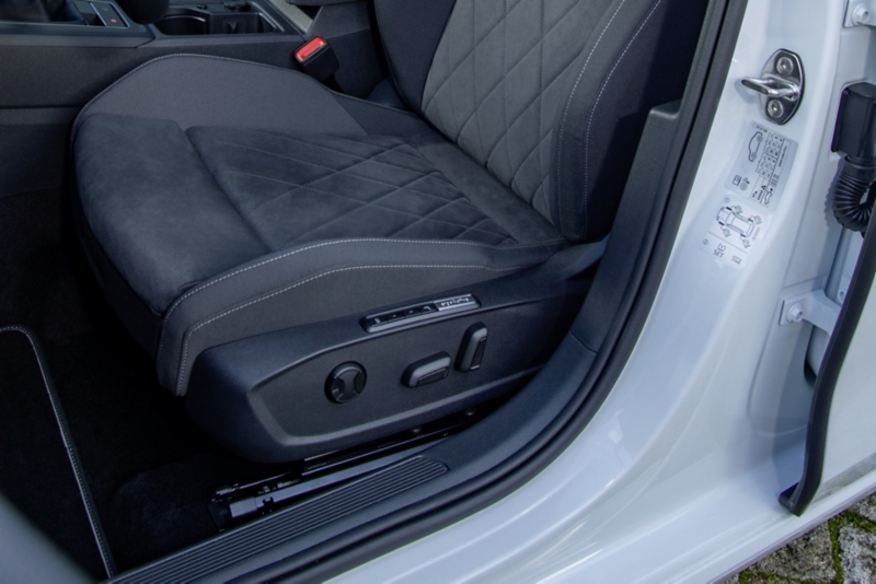 Ergo active seat