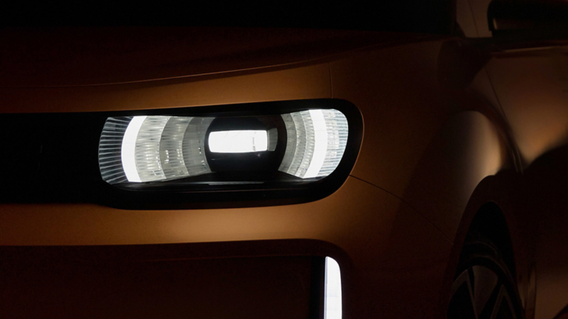 Detailansicht der Frontleuchten des VW ID. EVERY1.