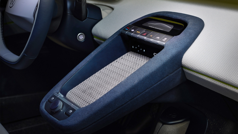 Detailansicht der Mittelkonsole im Volkswagen Mission Efficiency mit Bedienelementen und Ablagefläche.