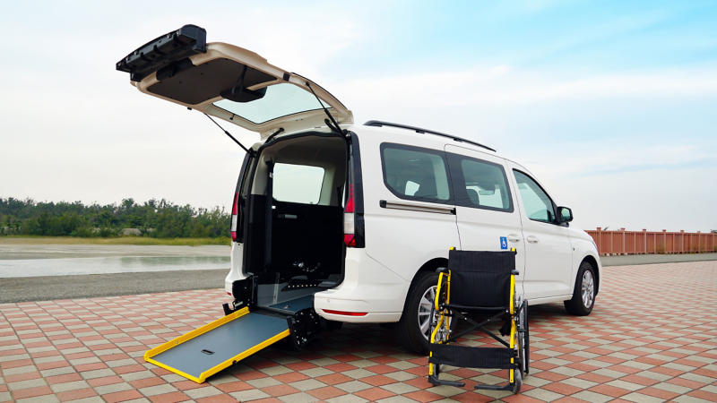 重安福祉 Caddy Maxi 福祉車