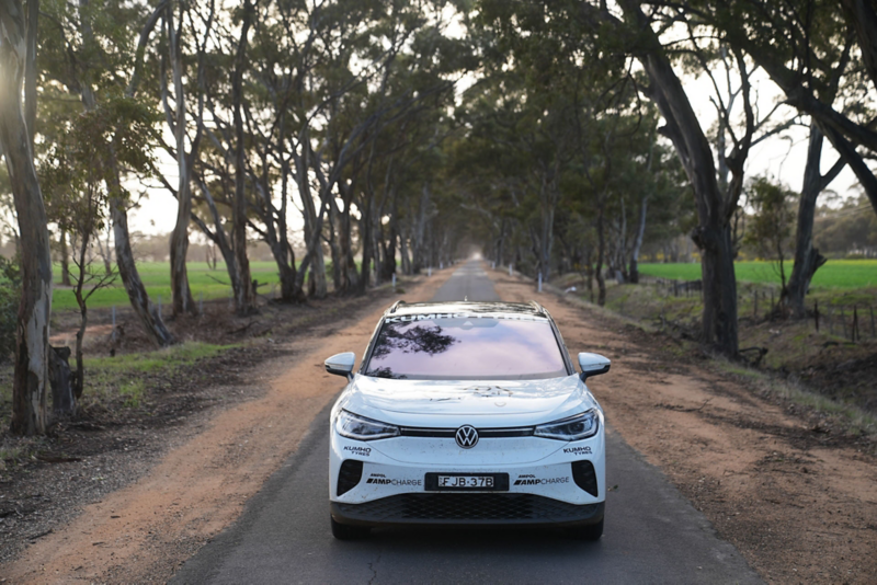 Front view of ID.4 driving through the forest