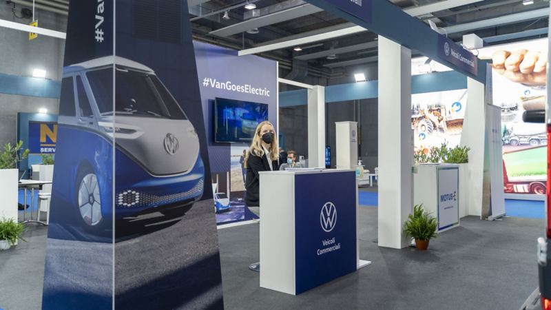 Focus sull’allestimento dello stand di Volkswagen