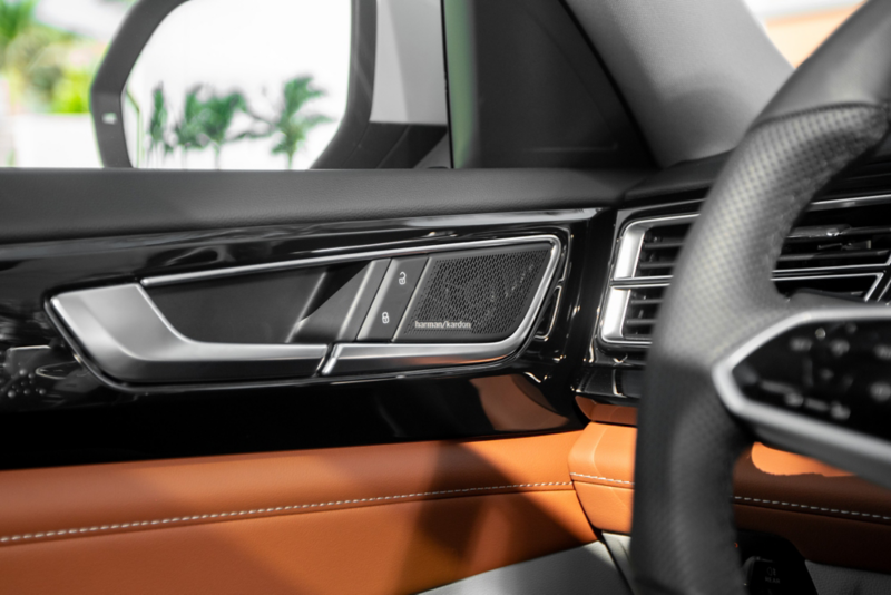 Hệ thống âm thanh cao cấp Harman Kardon Volkswagen Teramont President