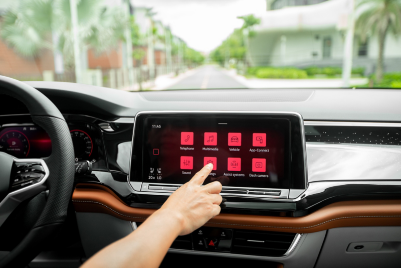 Màn hình giải trí đa chức năng Volkswagen Teramont President