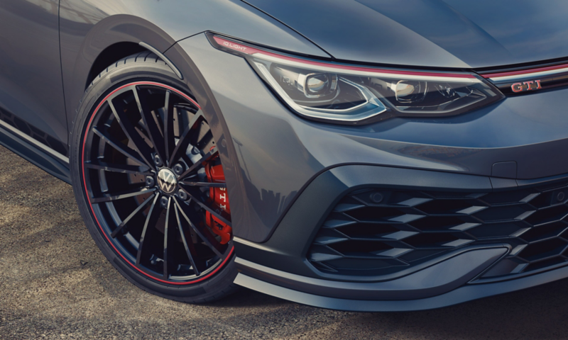 llanta Spike en detalle del Golf GTI Clubsport 45