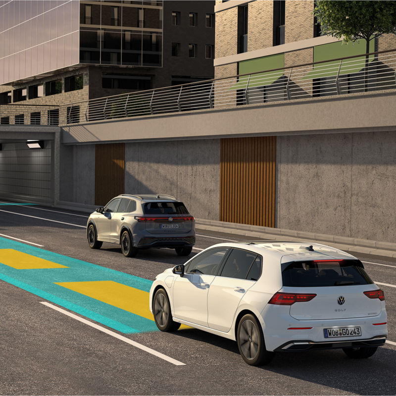 Illustrazione visiva del funzionamento su strada del sistema Travel Assist.