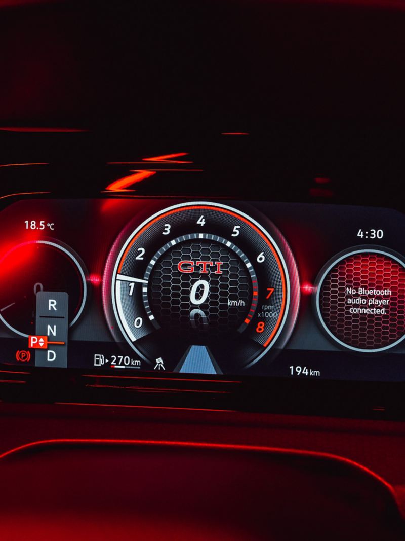 Volkswagen Golf GTI cockpit