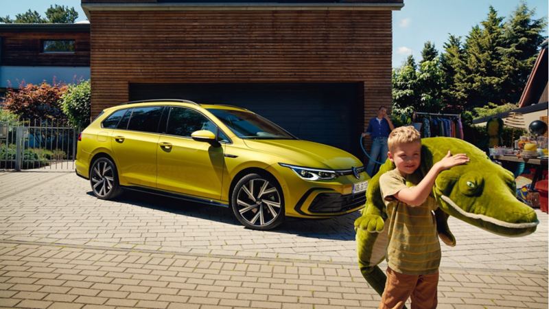 Familjebilen Volkswagen Golf Sportscombi
