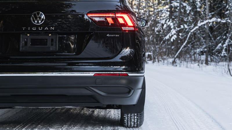 The trunk of Tiguan featuring the 4motion logo