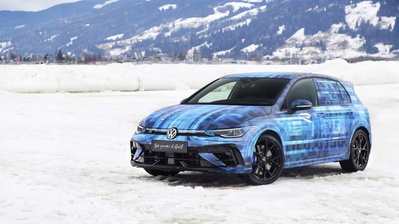 Το νέο Golf R στο Ice Race στο Zell am See