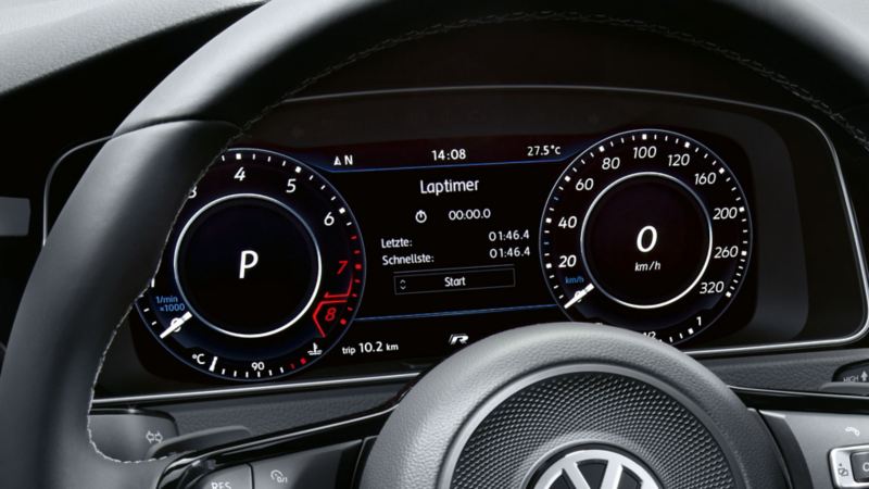 The lap timer function on the Active Info Display in the Volkswagen Golf R