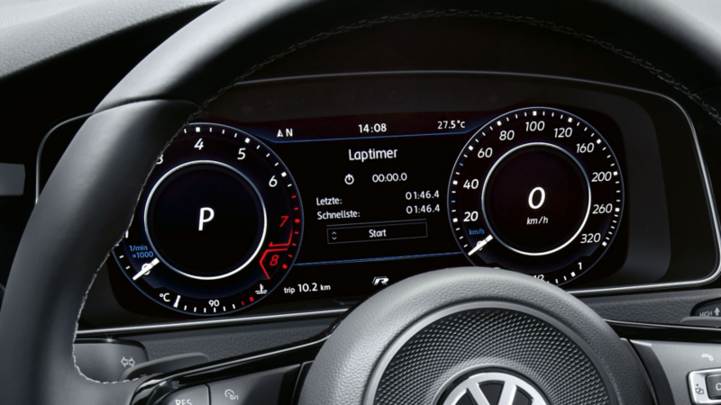 The lap timer function on the Active Info Display in the new Volkswagen Golf R