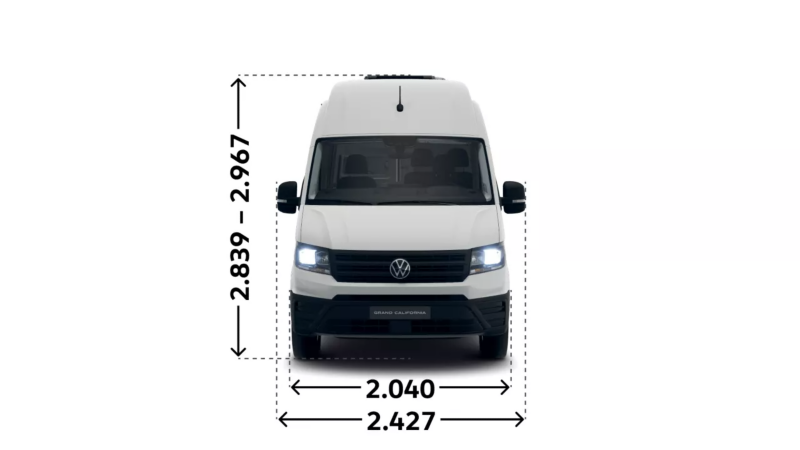 VW Grand California 680 widok z przodu