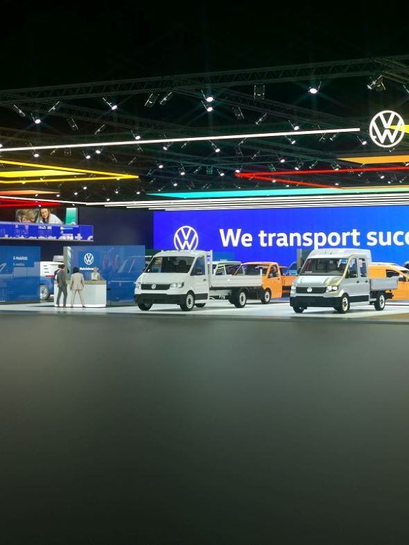 Wirtualne stosiko targowe Volkswagen Samochody Dostawcze