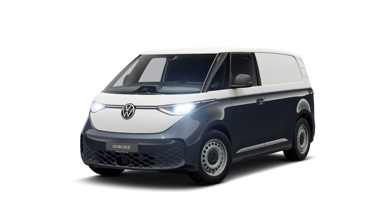 Ein ID. Buzz Cargo Pro vor weißem Hintergrund.