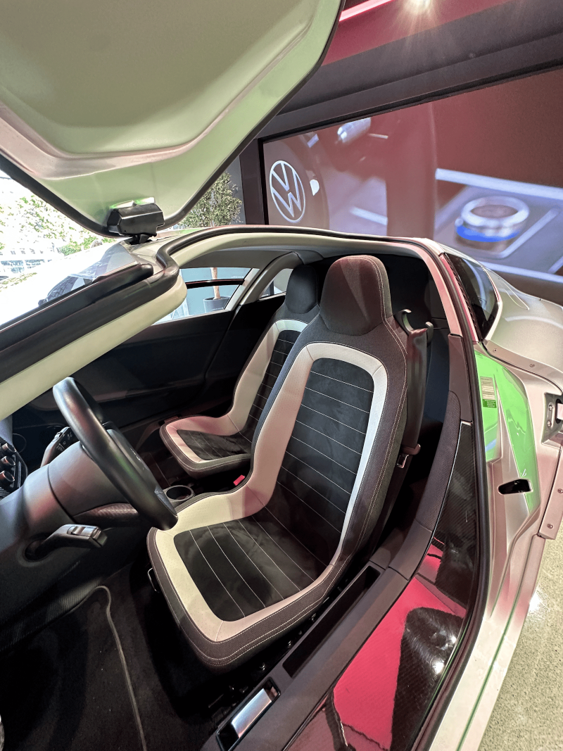 Interiören i Volkswagen XL1