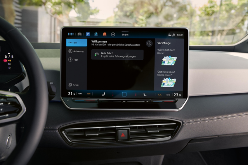 visning av infotainmentskjermen på vw id3 med stemmeassistent