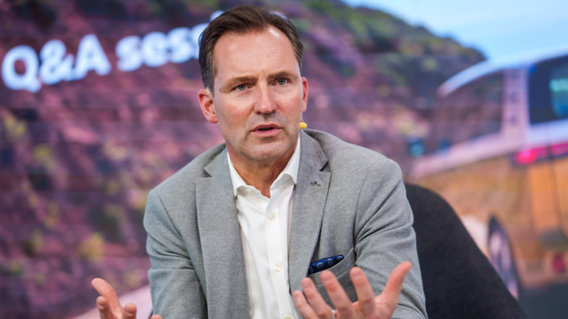 Thomas Schäfer risponde alle domande dell'intervista