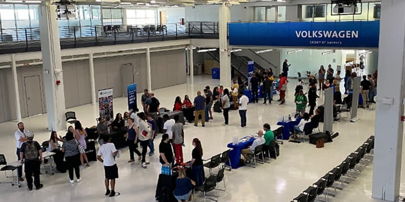 VWGoA partner with the Chattanooga Chamber of Commerce to host a job fair for Volkswagen employees. 