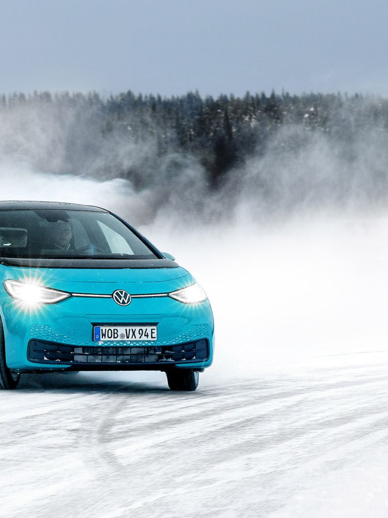 Adventure with the VW Driving Experience on a snow-covered road