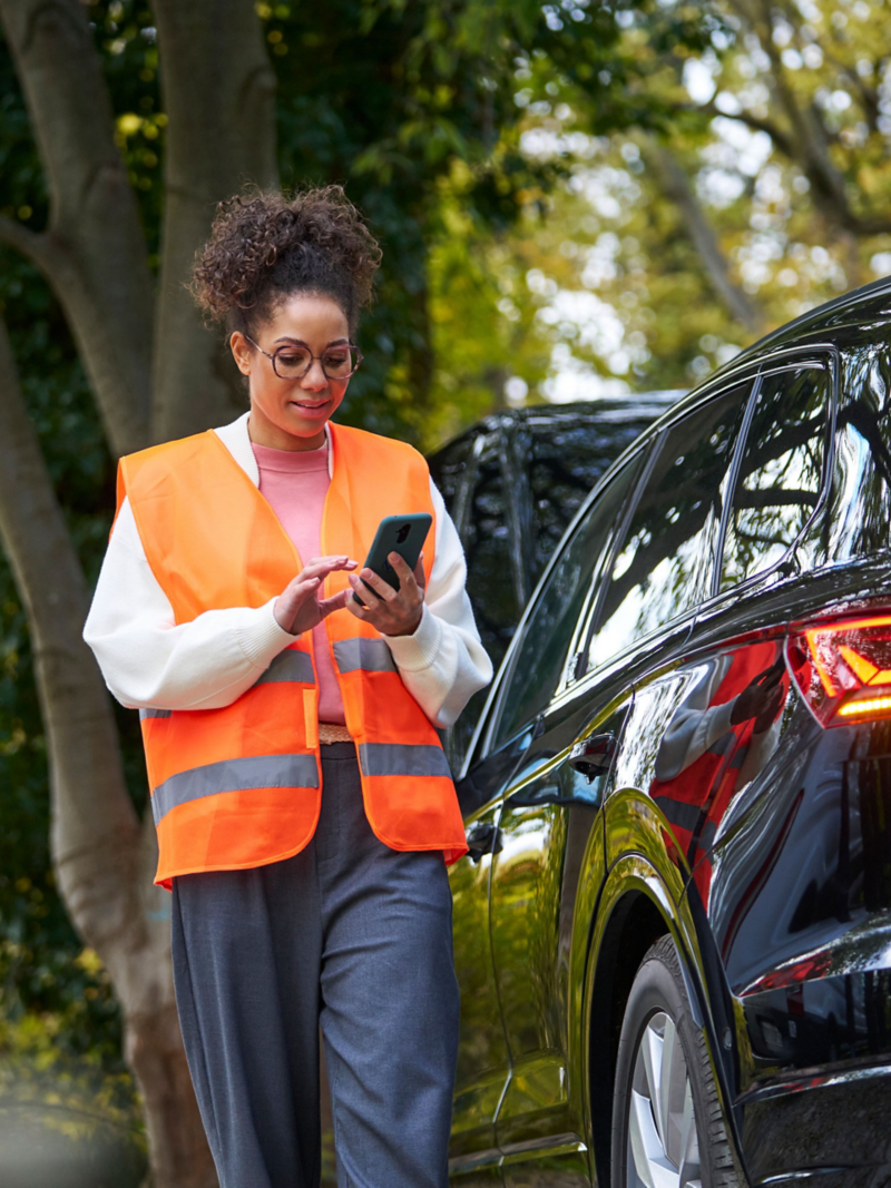 Woman writes SMS to Volkswagen Roadside Assistance