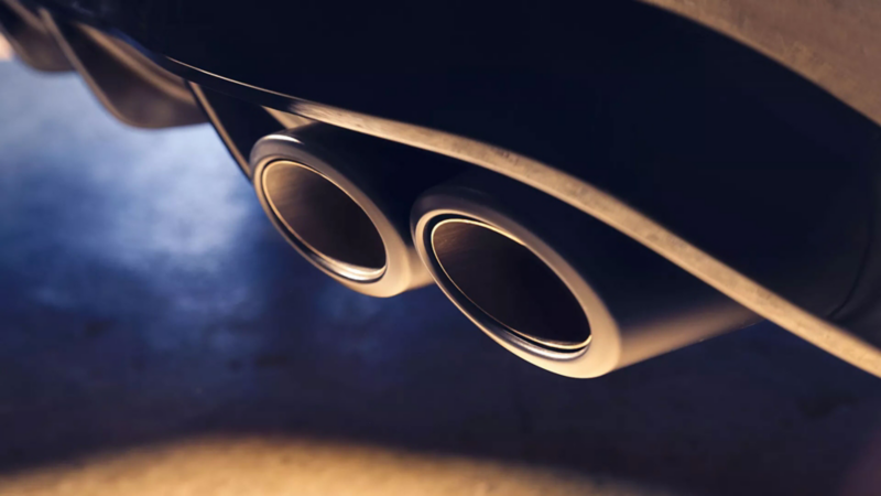 Golf R Black Exhaust close ups