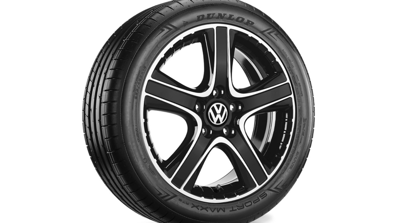 18" Dakar alloy wheel