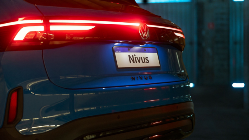 Assistente Traseiro de Saída de Vaga