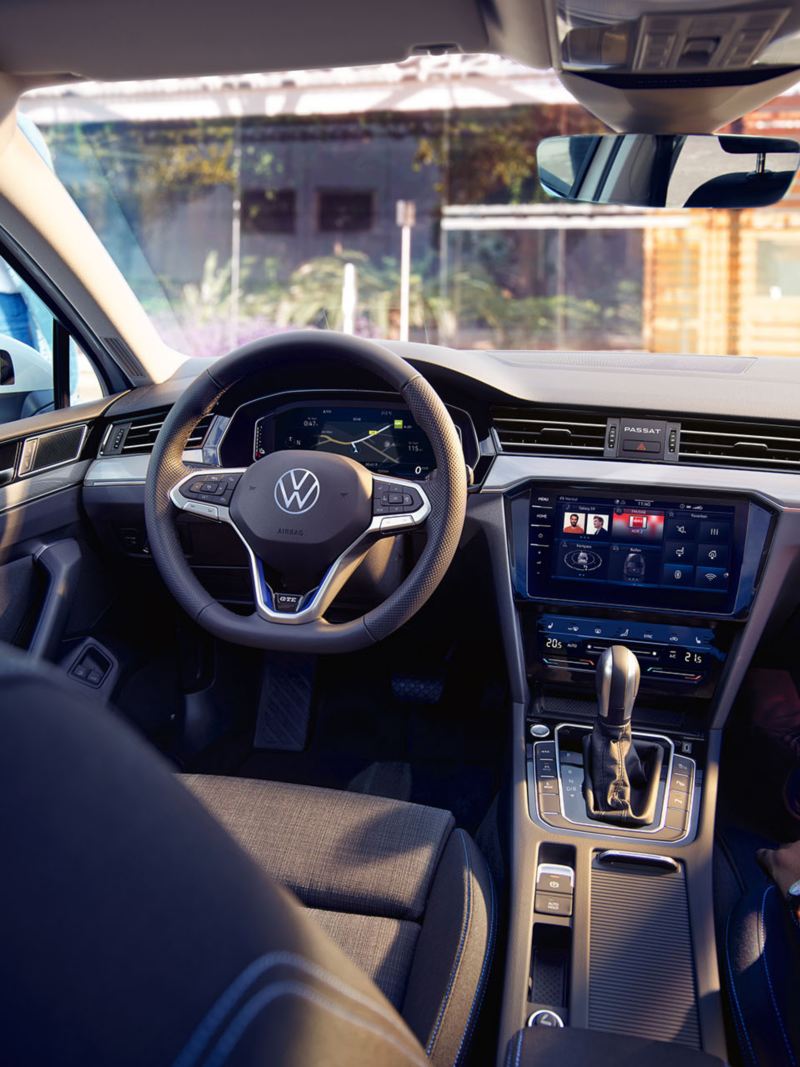 Digital Cockpit Pro i VW Passat GTE, med tillvalet Discover Pro navigation.