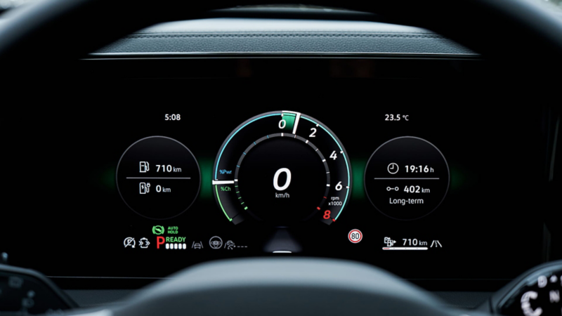 Tiguan eHybrid interior dash