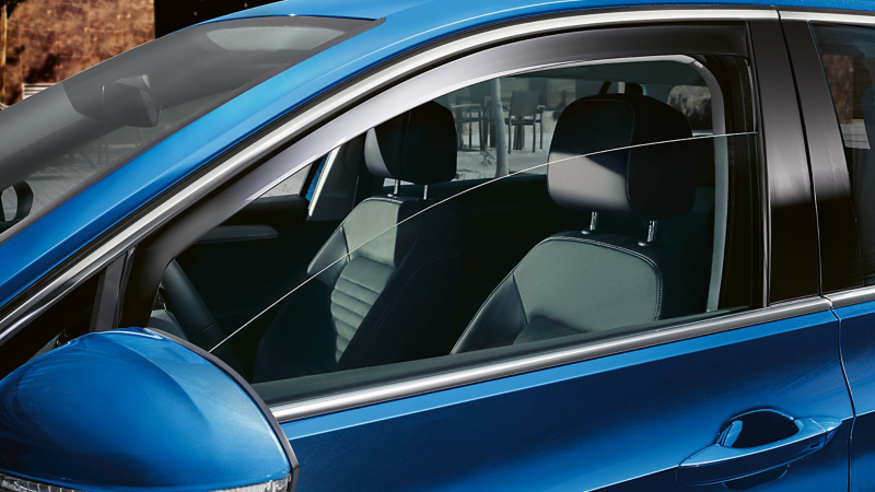 VW Passat Wagon slimline weathershields