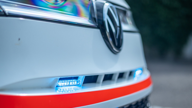 Primo piano della parte anteriore del Multivan eHybrid