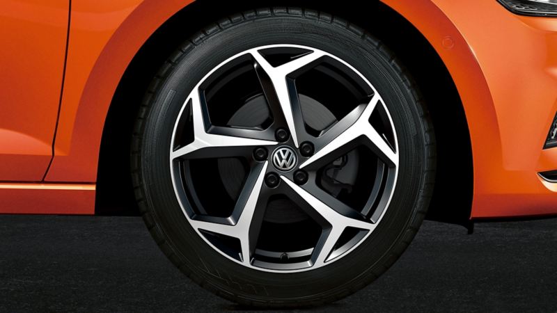 フォルクスワーゲン ポロ純正ホイールセット