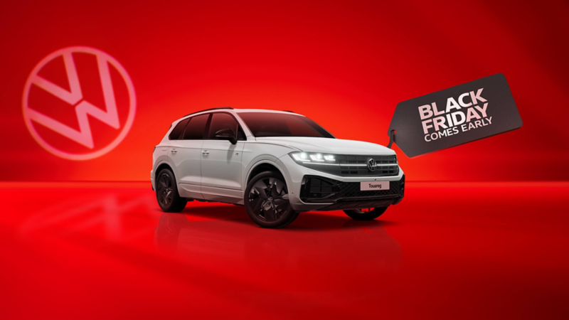 Touareg with red background
