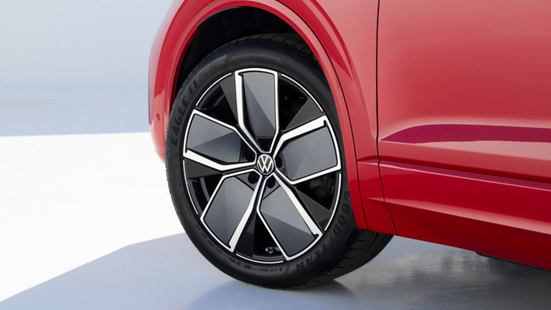 A close up of the new Touareg R Line wheel