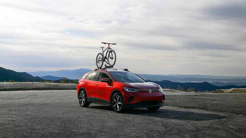 Volkswagen ID.4 with a bike on the roof rack.