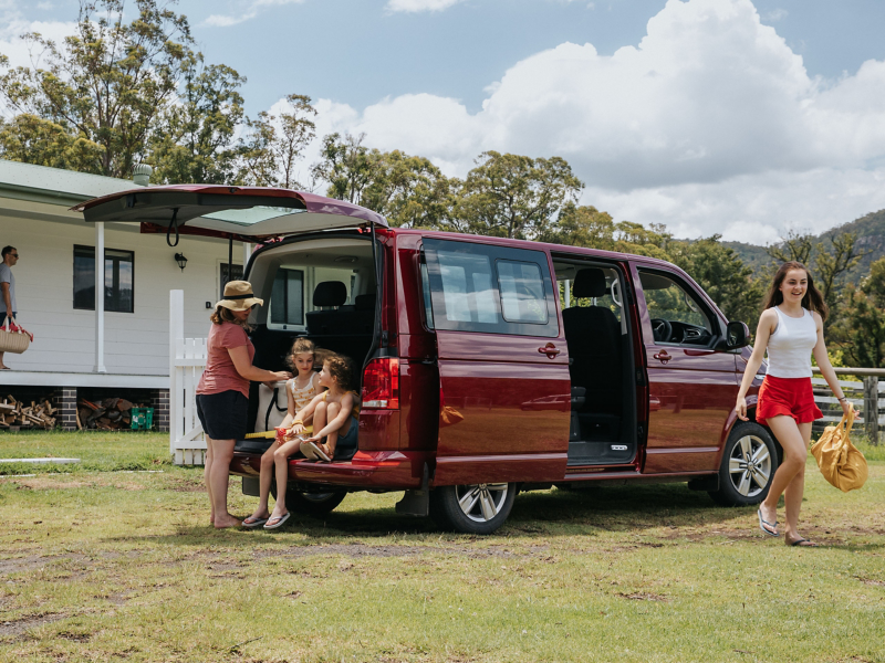 Family enjoying time with the Volkswagen Multivan 