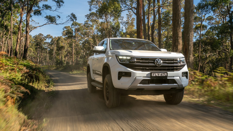 Amarok driving through water